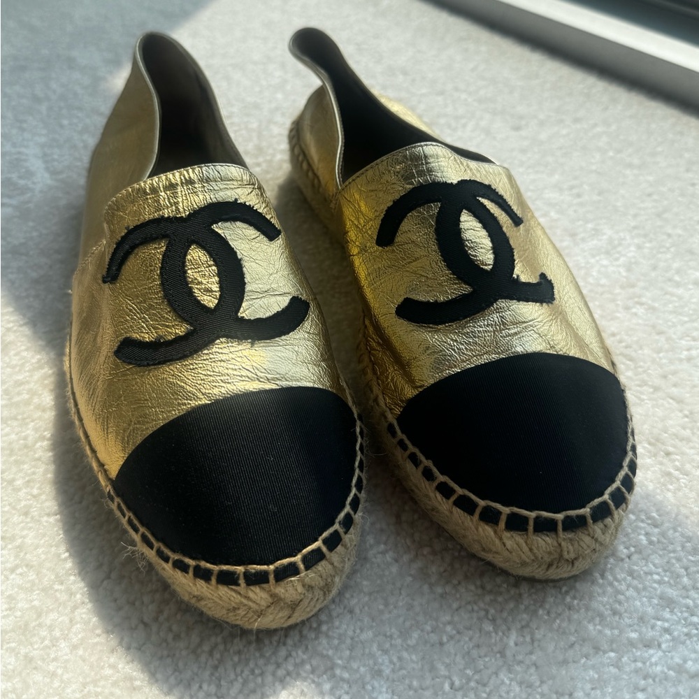 CHANEL Metallic Gold and Black Espadrilles